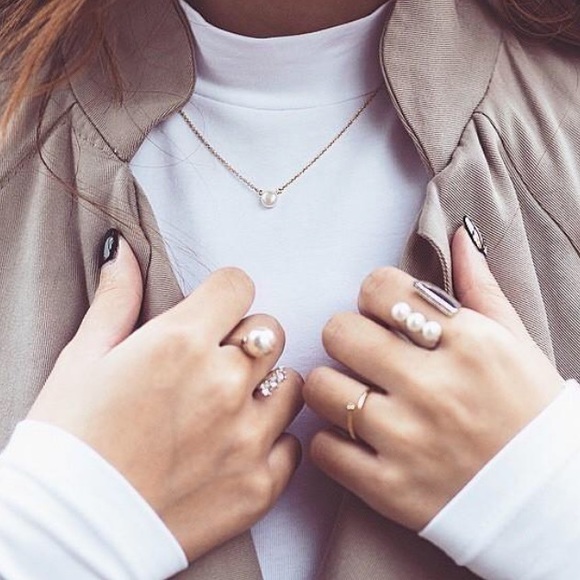 Dogeared pearl dainty necklace - Picture 4 of 6